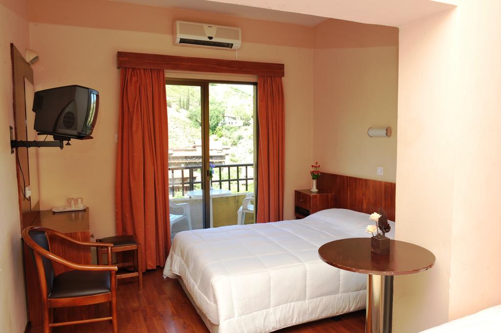 Ekali Hotel Kakopetria Buitenkant foto